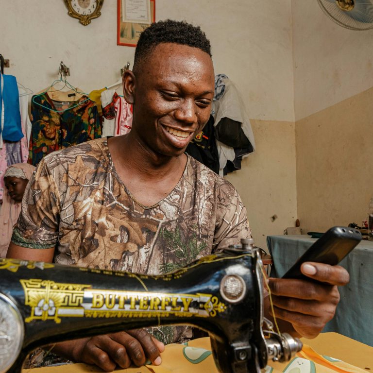 ali-mkumbwa-cU3xxfbB9Es-unsplash